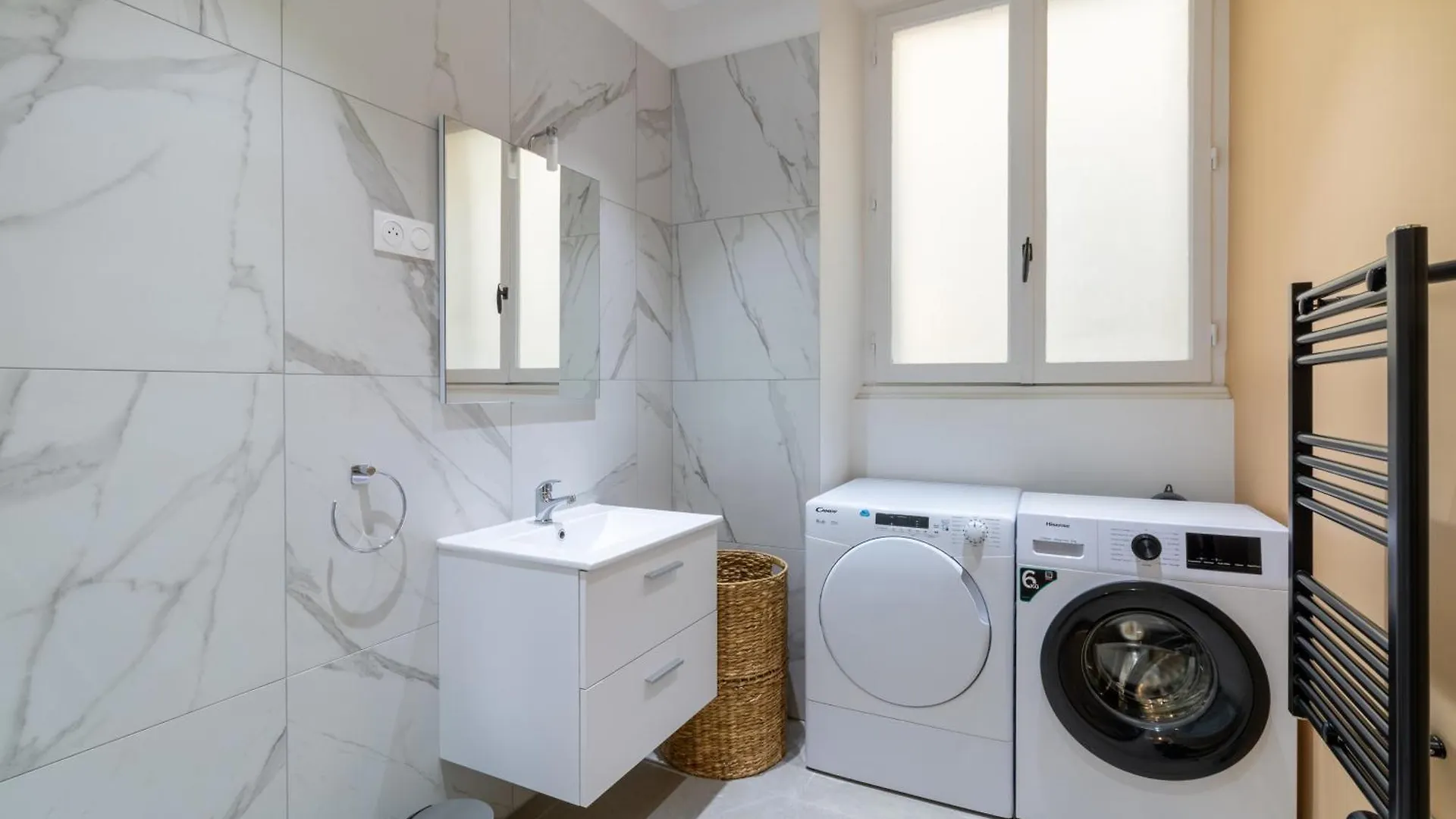 Apartment 3#Two Bedrooms#Champs Elysees#Arc De Triomphe#Ac Paris
